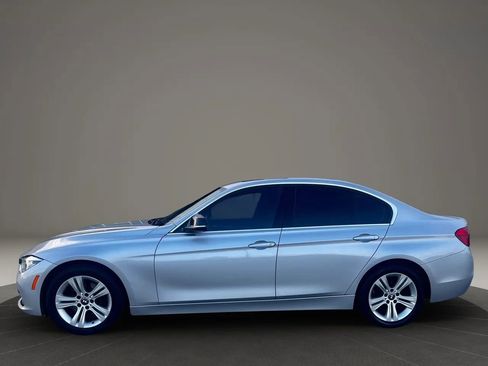 Used 2017 BMW 330i Sedan image 4