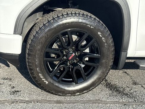 New 2026 GMC Sierra 1500 Elevation w/ Elevation Premium Package AWD/4WD image 17