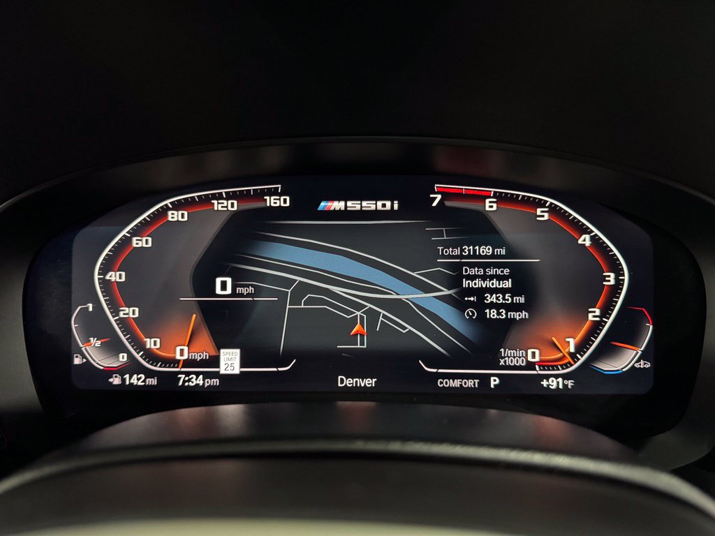 Used 2023 BMW M550i xDrive AWD/4WD image 28
