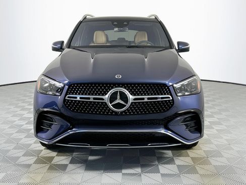 Used 2024 Mercedes-Benz GLE 450 4MATIC image 2