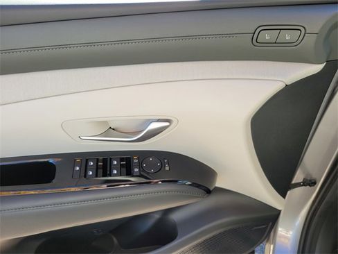 New 2026 Hyundai Tucson Limited image 15