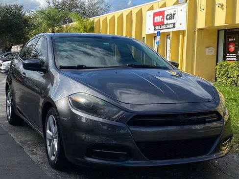 Used 2015 Dodge Dart SXT image 5