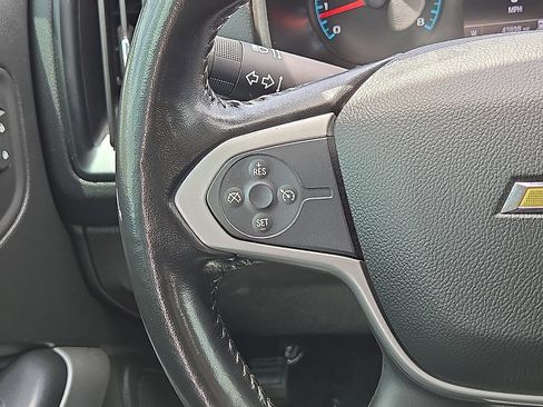 Used 2021 Chevrolet Colorado LT RWD image 18