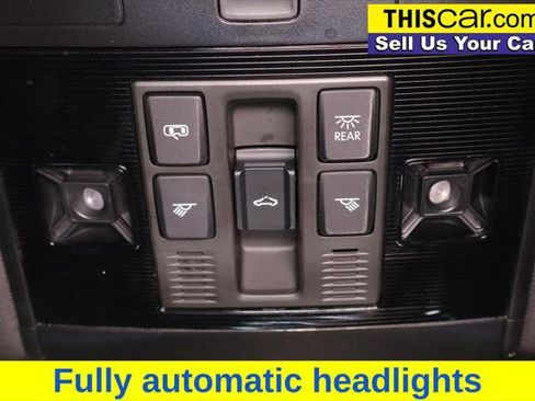 Used 2023 Volkswagen Tiguan SE R-Line FWD image 22