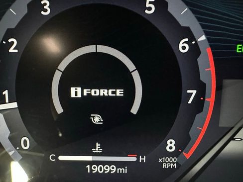 Used 2025 Toyota Tacoma TRD Sport image 25