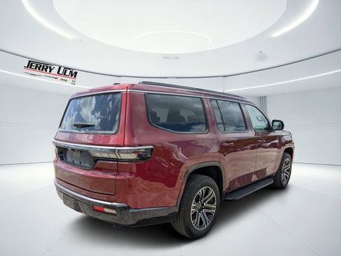 New 2026 Jeep Grand Wagoneer 2WD w/ 8-Passenger Seating Package image 3