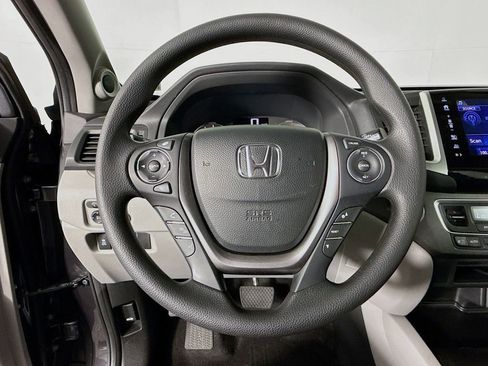 Used 2017 Honda Pilot EX image 13
