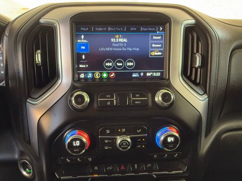 Used 2019 GMC Sierra 1500 SLT w/ SLT Premium Package image 29