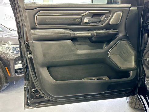 Used 2020 RAM 1500 Limited w/ Black Appearance Package RWD image 34