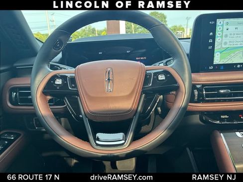 Used 2026 Lincoln Aviator Reserve AWD/4WD image 27
