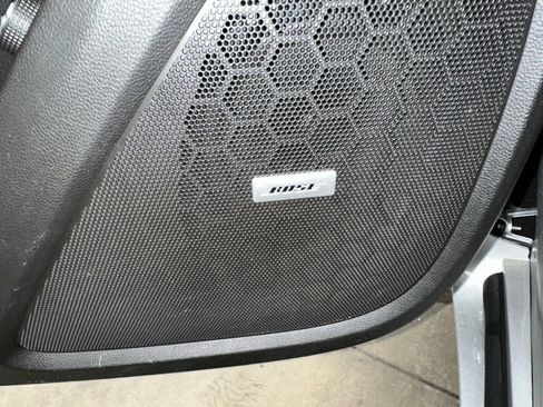 Certified 2022 Chevrolet Traverse Premier w/ LPO, Floor Liner Package image 7