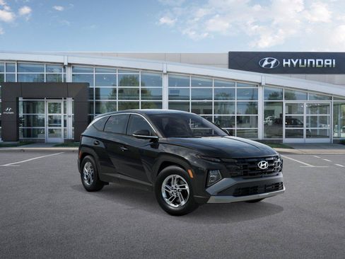 New 2026 Hyundai Tucson SE FWD image 2