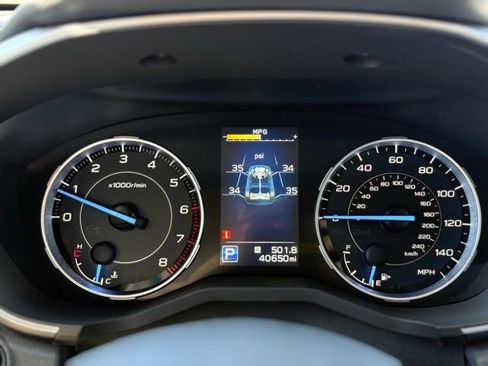 Used 2022 Subaru Ascent Limited image 10