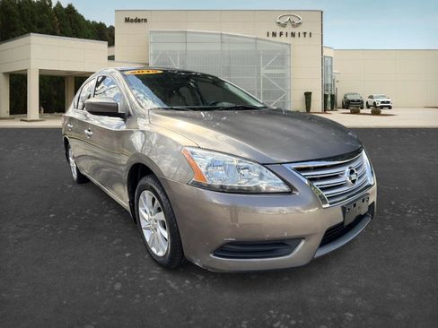 Used 2015 Nissan Sentra SV w/ Style Package image 3