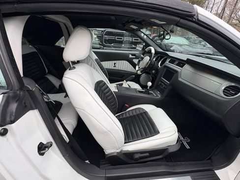 Used 2010 Ford Mustang Shelby GT500 image 20