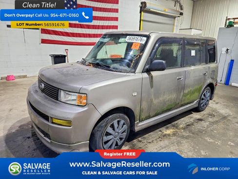 Used 2005 Scion xB FWD image 1