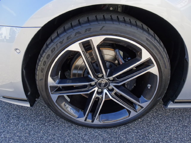 Used 2025 Audi A8 L 3.0T AWD/4WD image 38