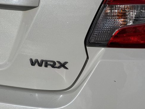 Used 2015 Subaru WRX 4dr Sdn Man image 21