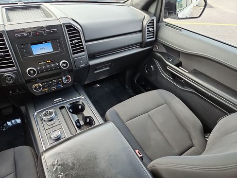 Used 2018 Ford Expedition Max XL AWD/4WD image 12