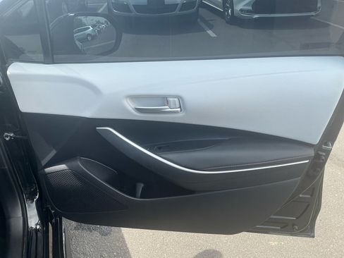 Used 2024 Toyota Corolla SE FWD image 16