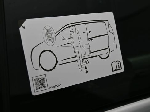 New 2026 Chrysler Pacifica Pinnacle image 31