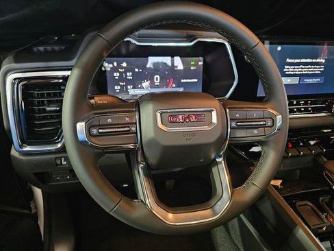 New 2026 GMC Canyon Elevation image 28