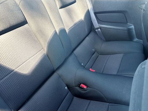 Used 2010 Ford Mustang GT RWD image 24
