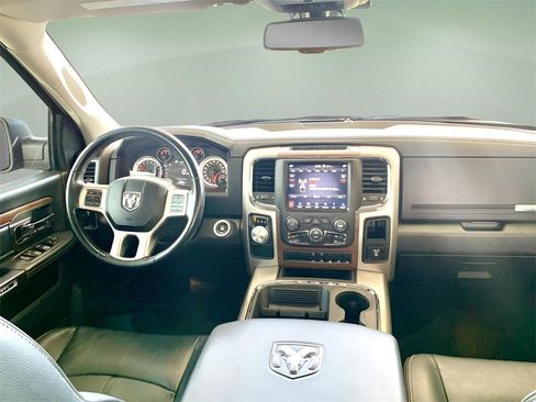 Used 2019 RAM 1500 Laramie w/ Convenience Group image 26