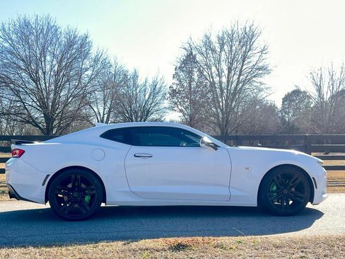 Used 2016 Chevrolet Camaro SS image 5