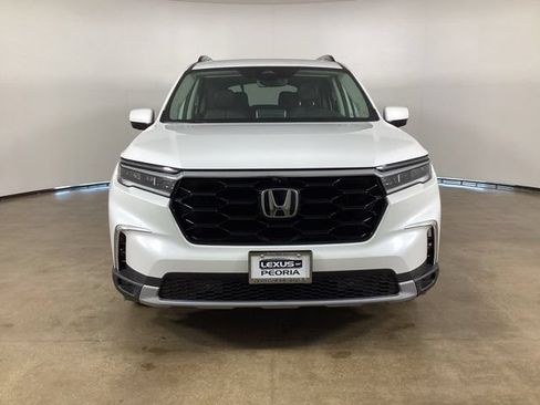 Used 2024 Honda Pilot Elite image 3