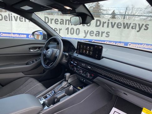New 2025 Honda Accord Sport image 17