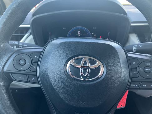 Certified 2026 Toyota Corolla Cross L FWD image 16