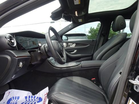 Used 2023 Mercedes-Benz E 450 4MATIC Sedan image 8