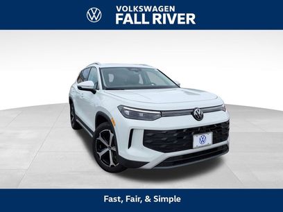 New 2026 Volkswagen Tiguan SE