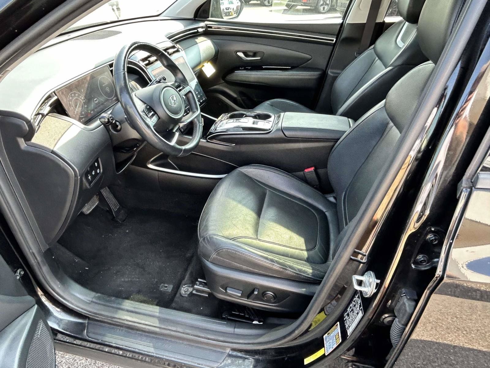 Used 2022 Hyundai Tucson Limited AWD/4WD image 11