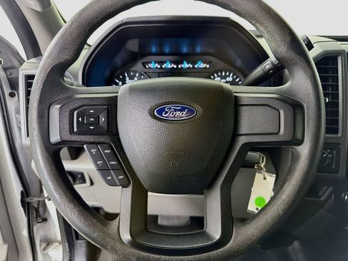 Used 2017 Ford F250 XL w/ Power Equipment Group AWD/4WD image 15
