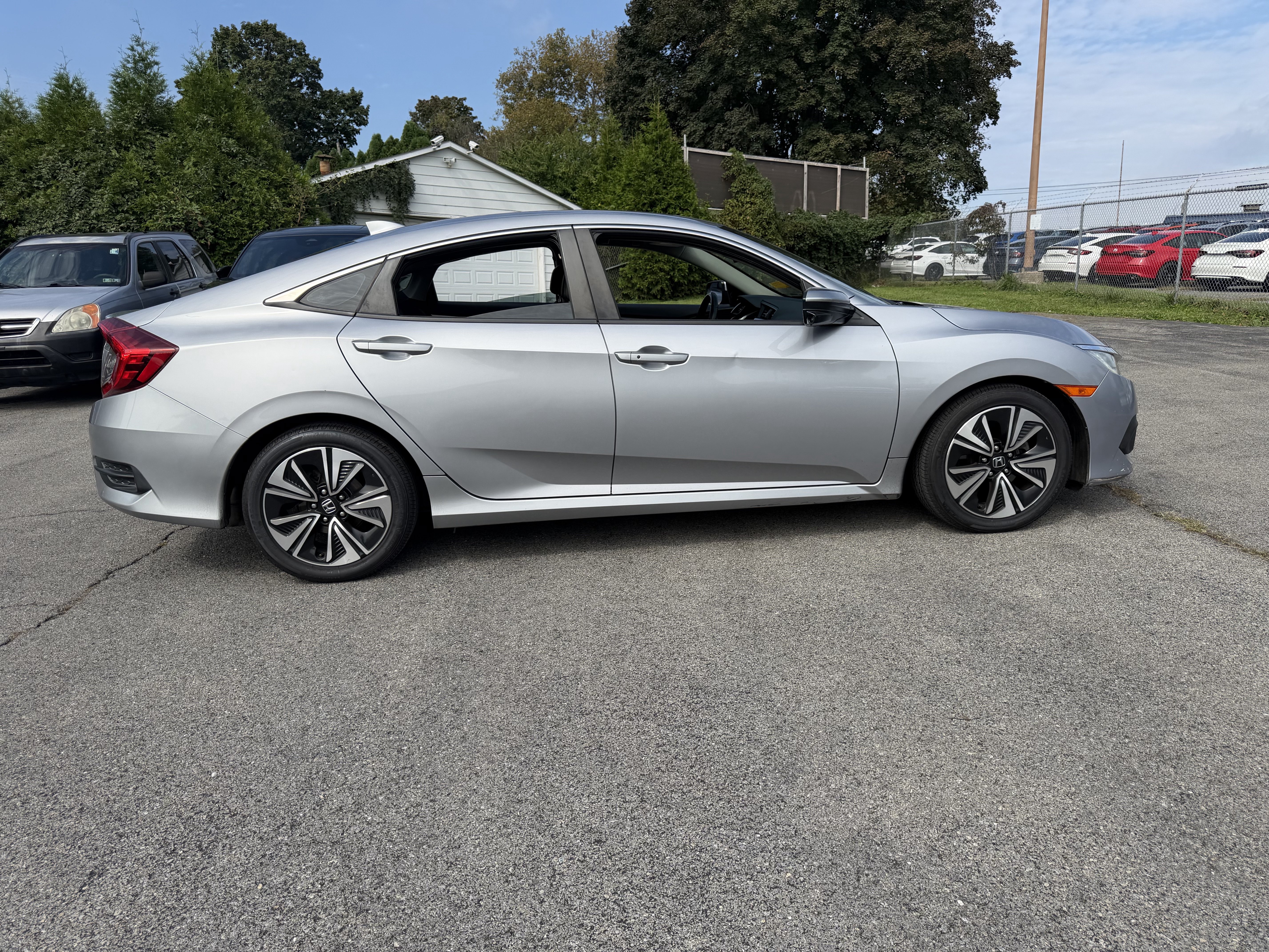 Used 2016 Honda Civic EX-L image 7