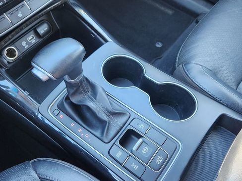 Used 2019 Kia Sorento EX image 19