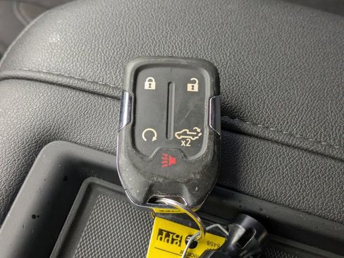Used 2021 Chevrolet Silverado 1500 LT Trail Boss AWD/4WD image 29