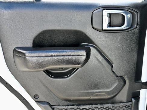 Used 2021 Jeep Wrangler Unlimited Sport w/ Sun And Sound Package image 8