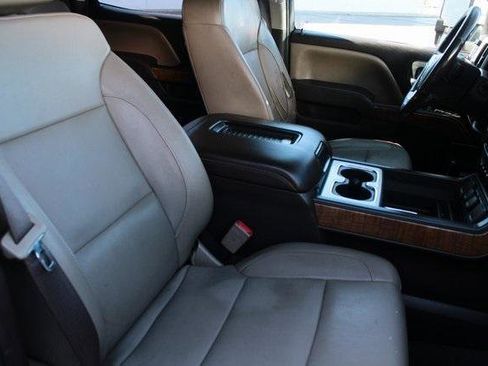 Used 2019 GMC Sierra 2500 SLT w/ Duramax Plus Package image 6