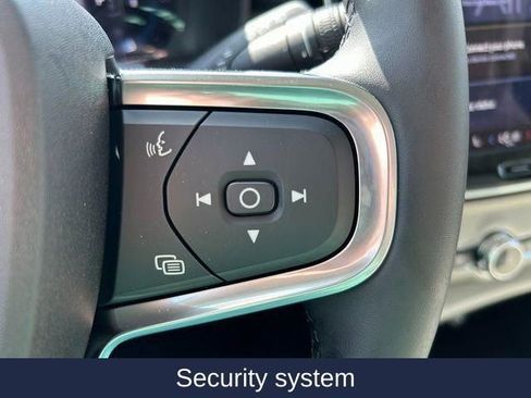 New 2025 Volvo XC40 B5 Ultra w/ Protection Package image 25