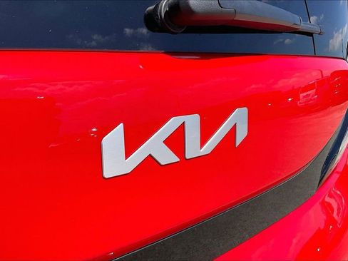 Used 2025 Kia Soul LX w/ LX Technology Package image 26