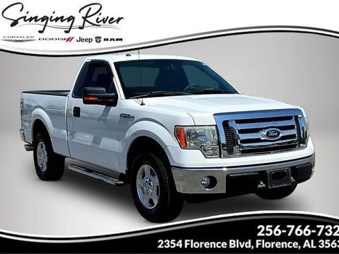 Used 2010 Ford F150 XLT image 1