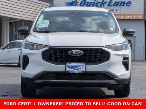 Certified 2023 Ford Escape Active AWD/4WD image 2