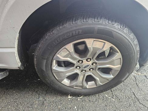 Used 2022 Ford F150 Lariat w/ Equipment Group 502A High image 16