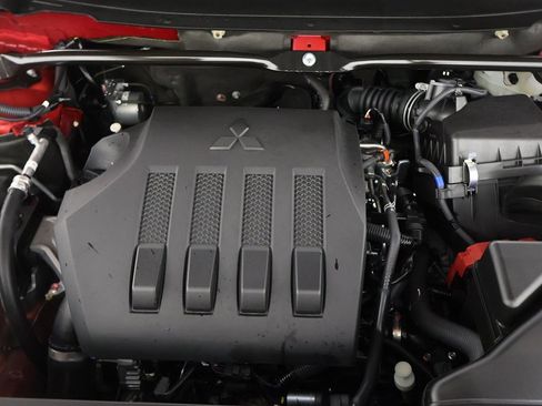 New 2025 Mitsubishi Eclipse Cross LE image 17