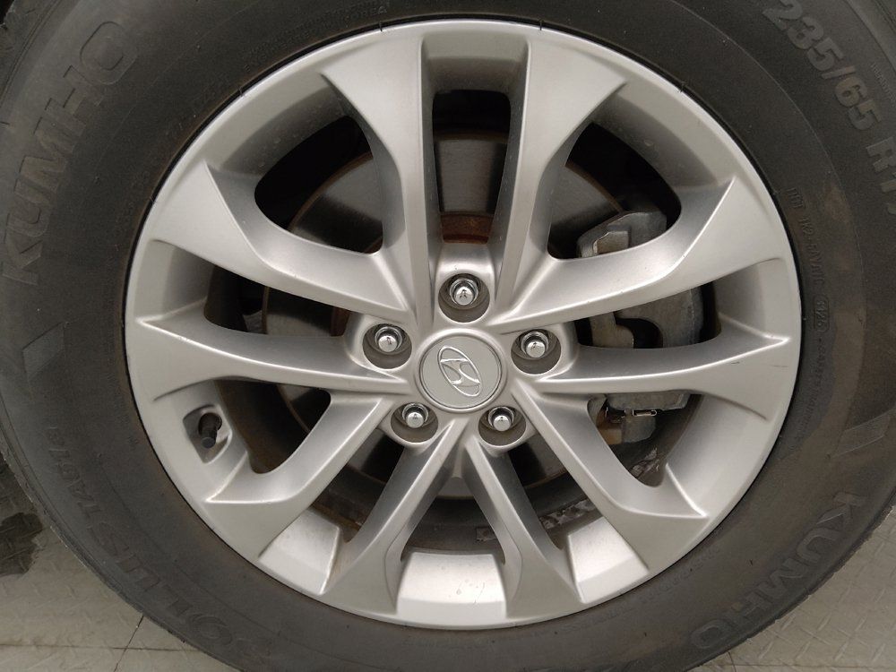 Used 2019 Hyundai Santa Fe SE FWD image 31