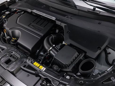 New 2025 Land Rover Discovery Sport S image 11