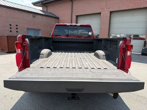 Used 2024 Chevrolet Silverado 3500 High Country w/ Technology Package AWD/4WD image 18